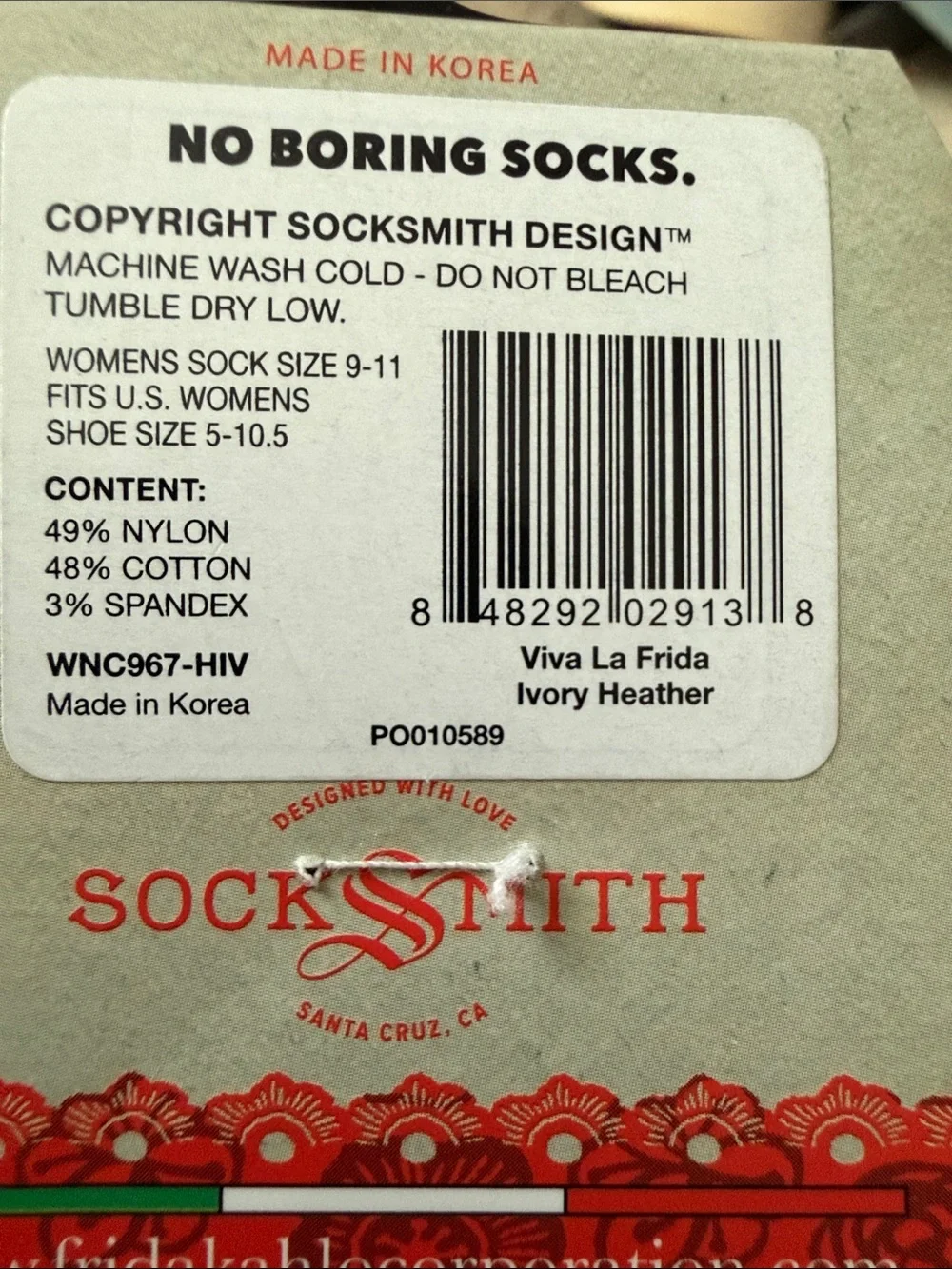 NWT Socksmith Frida Kahlo Women's Socks Novelty Crew Socks 